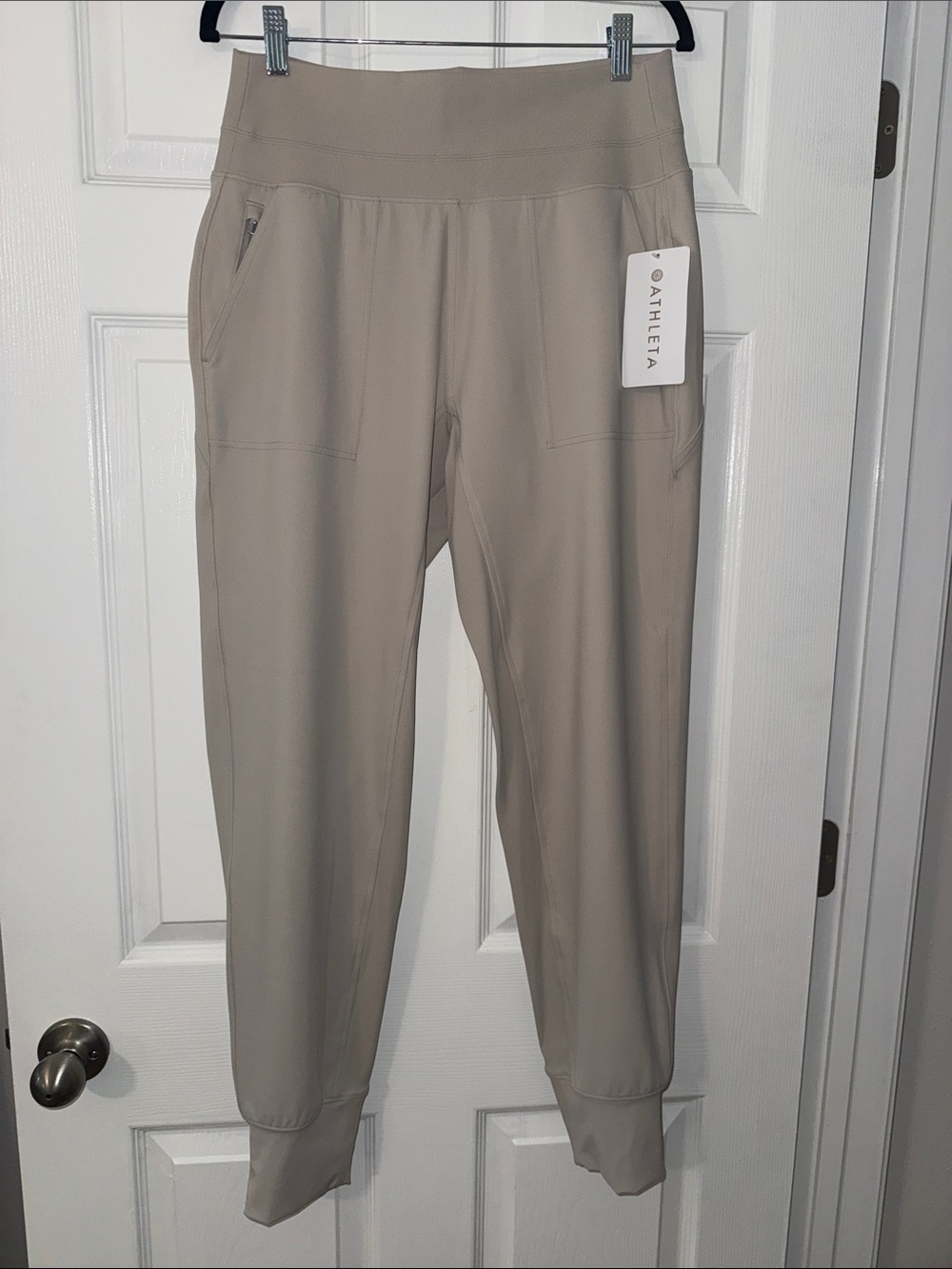 Athleta Men's Joggers in Taupe Gray